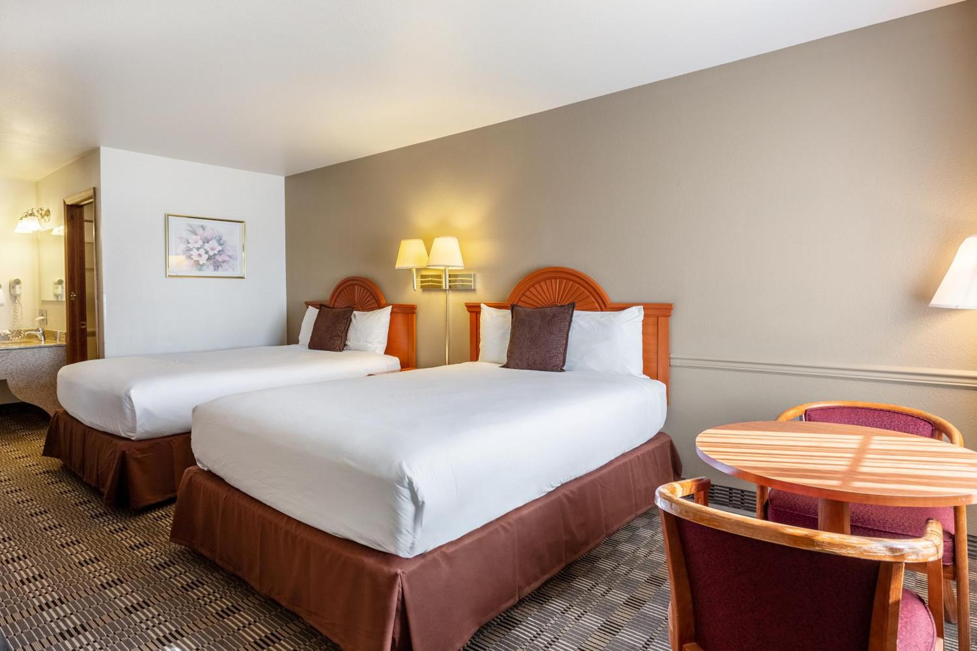 Americas Best Value Inn Бернс Экстерьер фото
