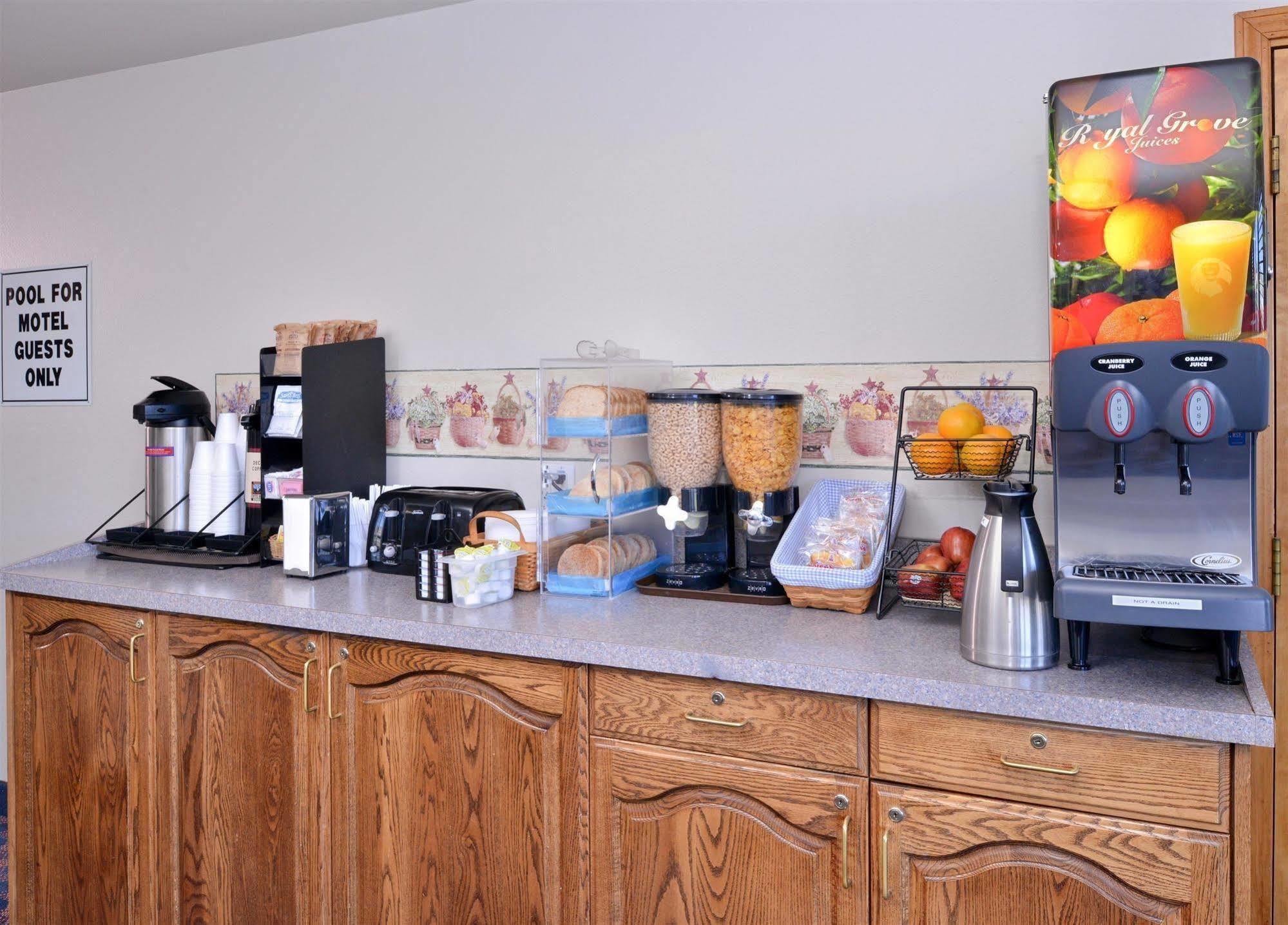 Americas Best Value Inn Бернс Экстерьер фото